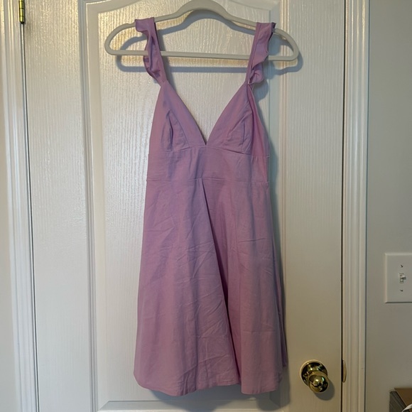 NWT SHOWPO Lilac dress - Picture 2 of 3